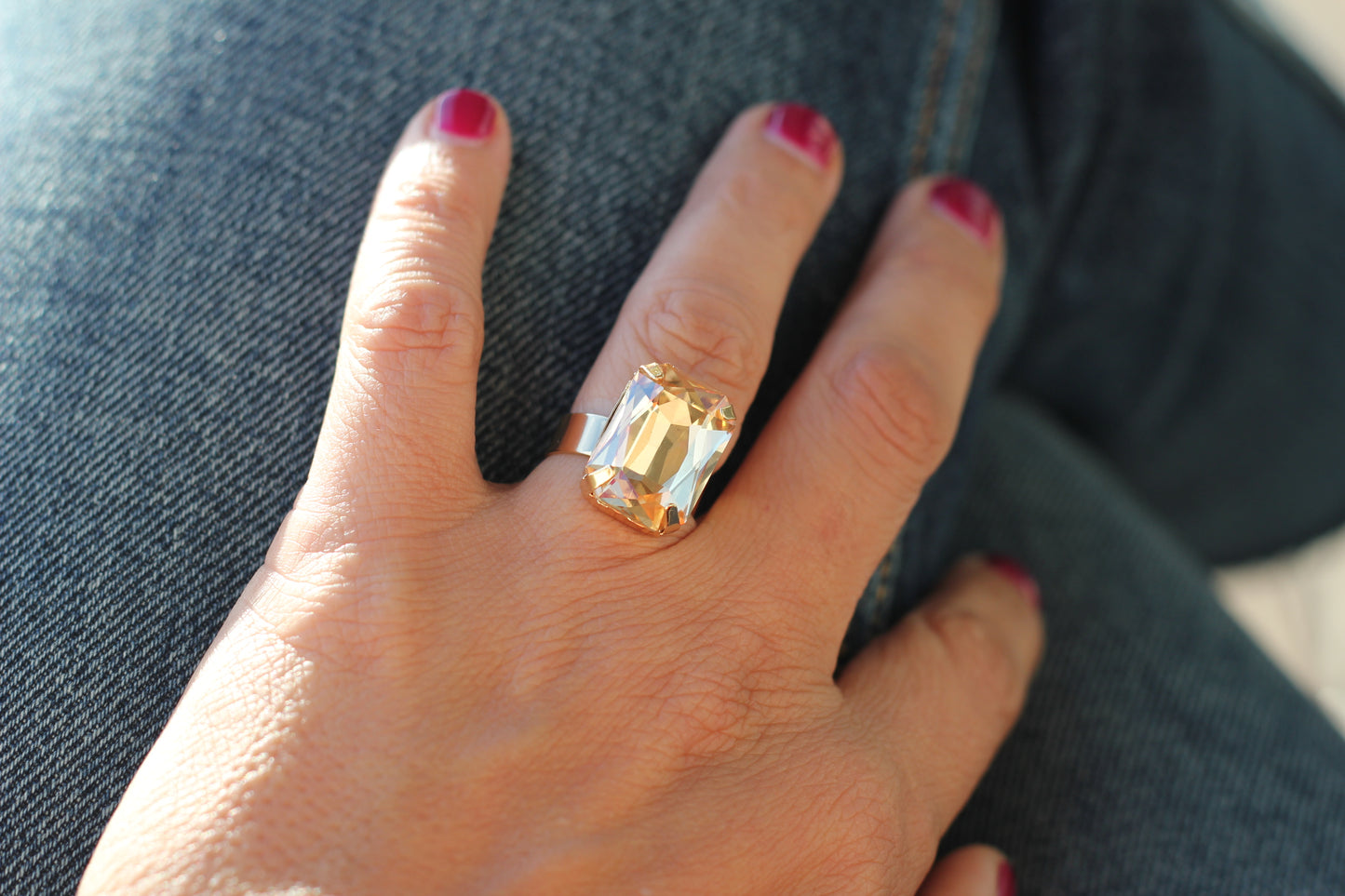 Anillo Capri